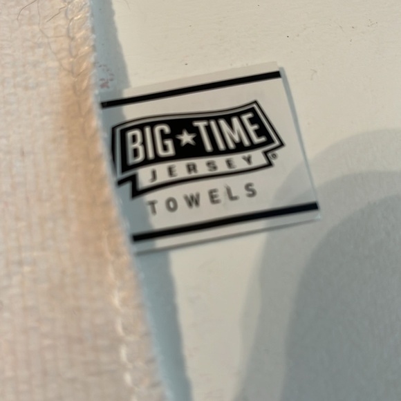 Las Vegas Raiders vs SeaHawks official Allegiant stadium white towels 2021 Game - Picture 4 of 4